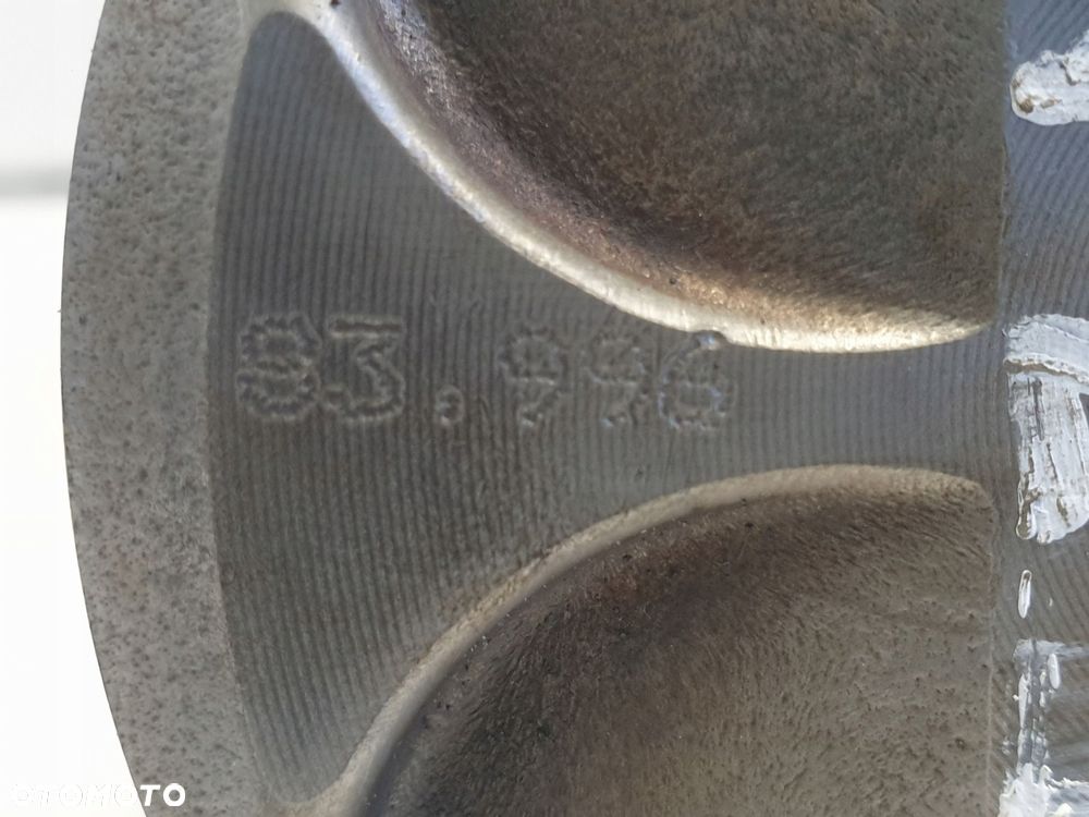 BMW E90 E87 316i 116i 1.6 i N45B16 TŁOK KORBOWÓD - 15