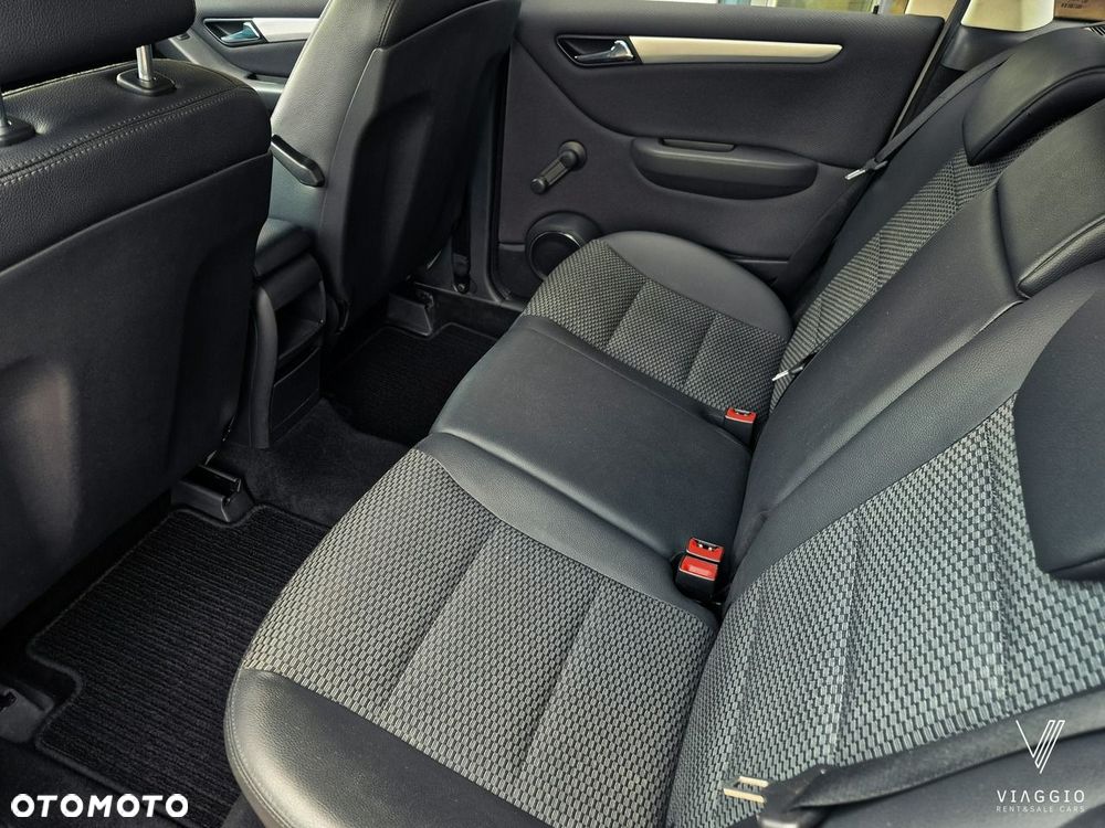 Mercedes-Benz Klasa B 180 Autotronic SPORT EDITION - 23