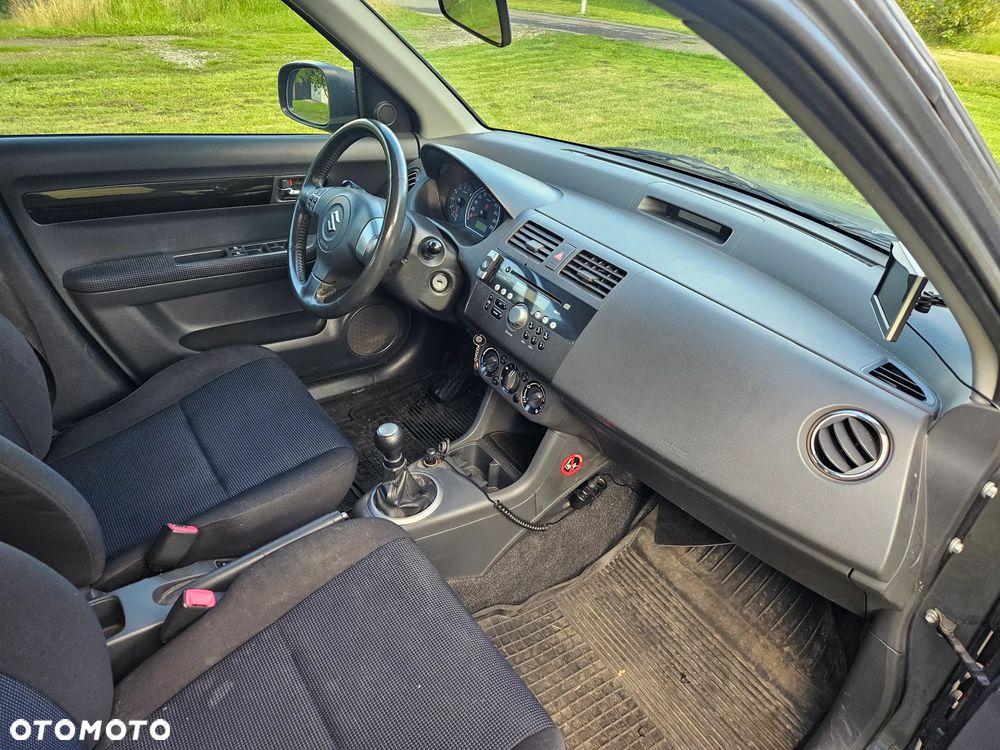 Suzuki Swift 1.3 4x4 Snow - 15