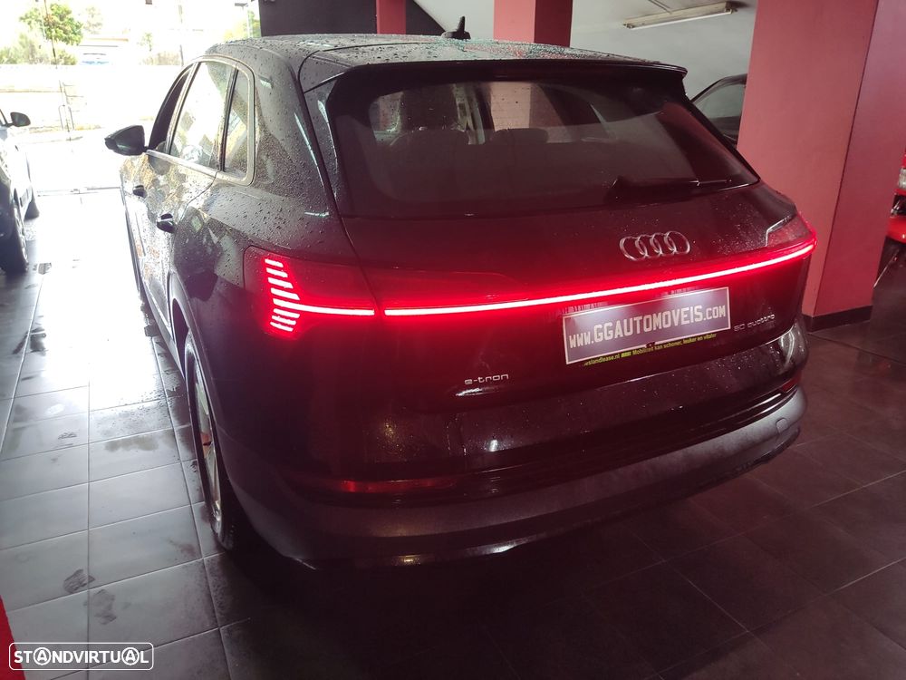 Audi e-tron 50 quattro - 15