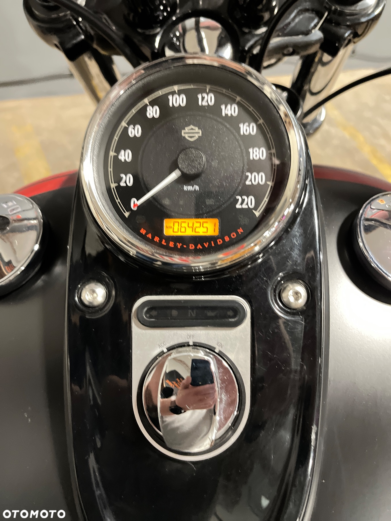 Harley-Davidson Dyna Fat Bob - 10