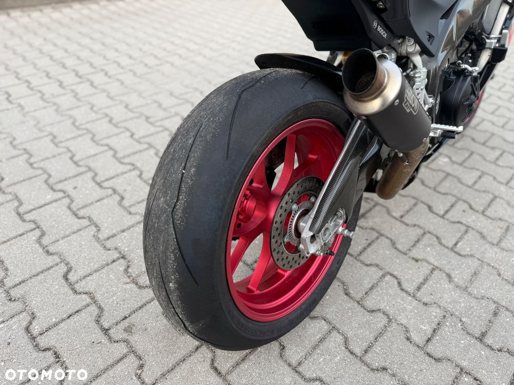 Aprilia RSV - 11