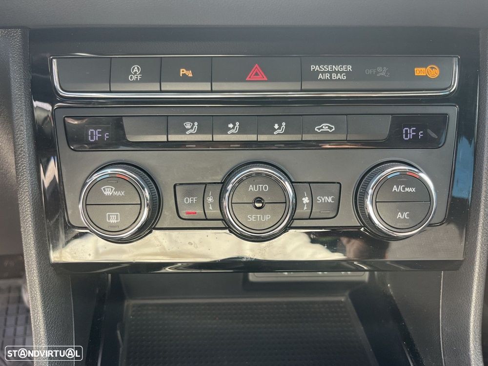 SEAT Leon 1.6 TDI FR S/S - 20