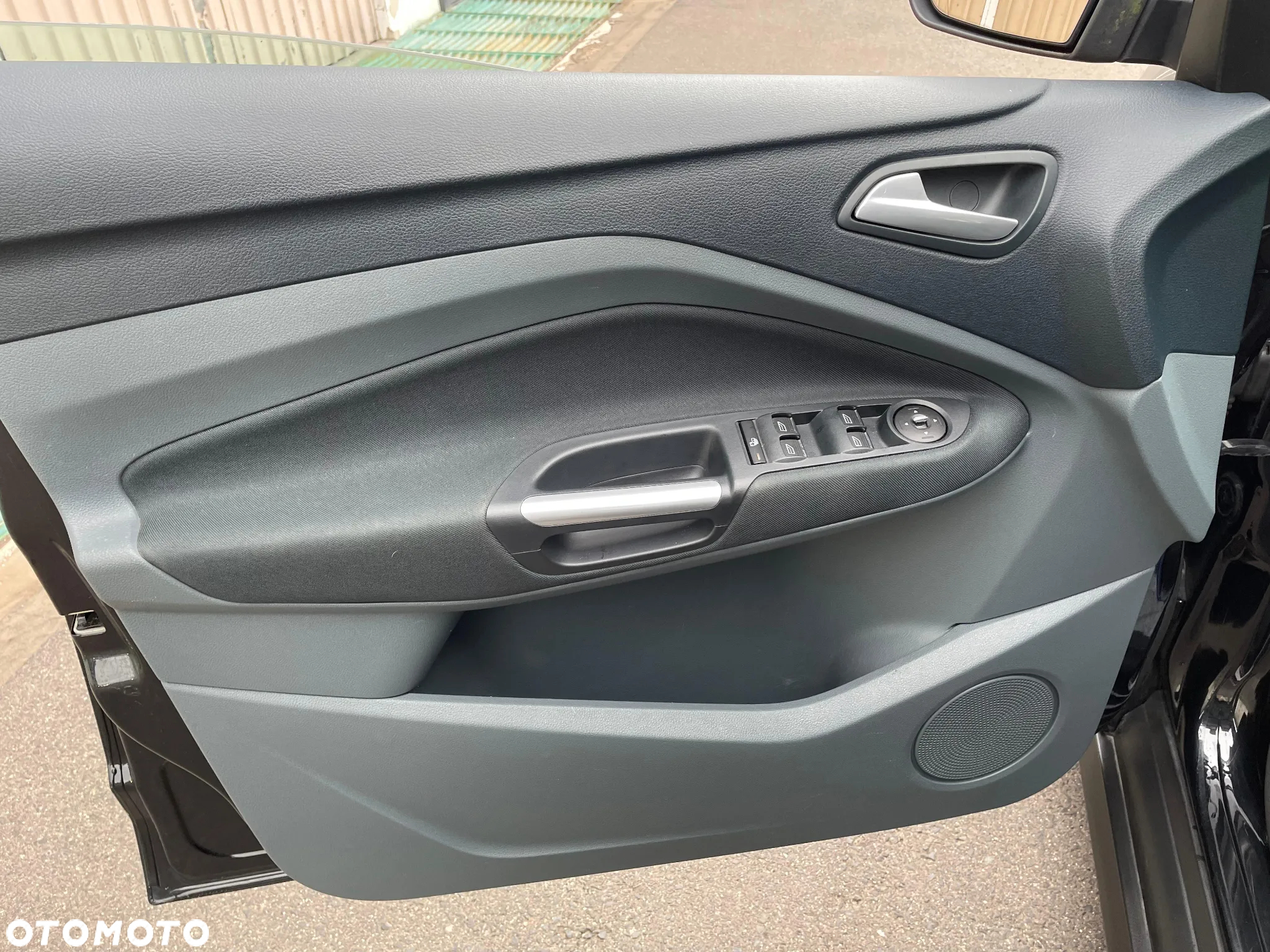 Ford Grand C-MAX 1.6 Edition - 16