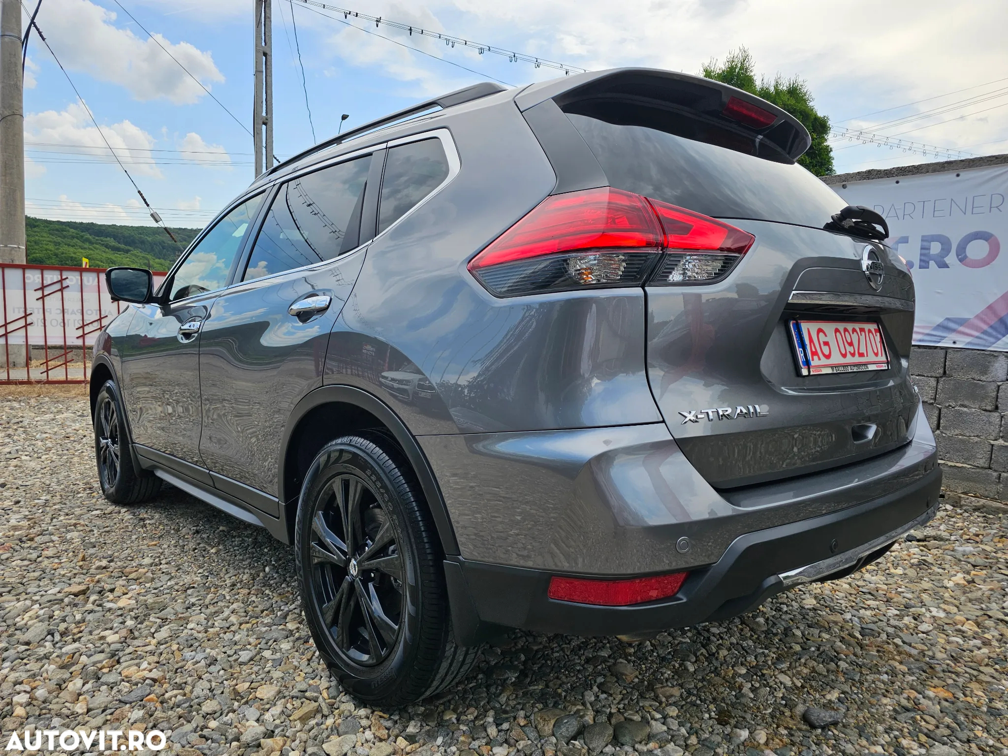 Nissan X-Trail 1.7 dCi ALL-MODE 4x4i Xtronic N-TEC - 10