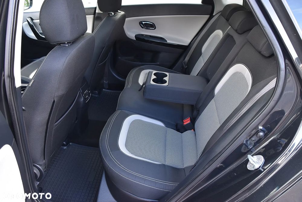 Kia Ceed - 20