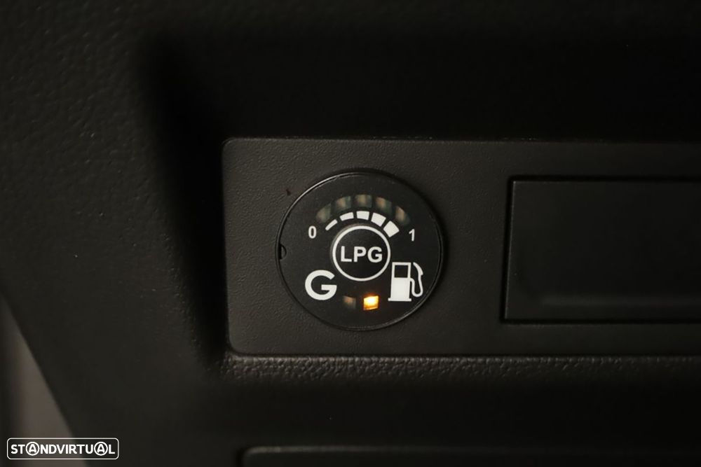 Renault Captur 1.0 TCe Techno Bi-Fuel - 21