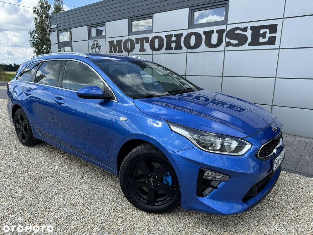 Kia Ceed - 1