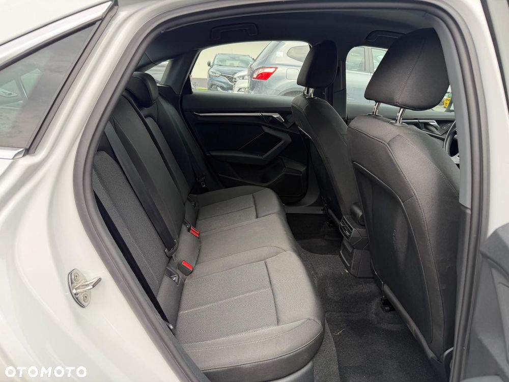 Audi A3 Limousine 35 TFSI S tronic advanced - 6