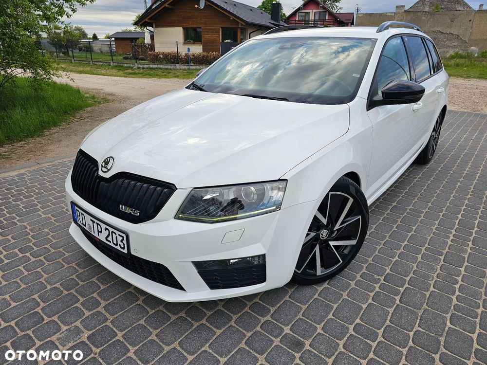 Skoda Octavia 2.0 TDI DSG RS - 3