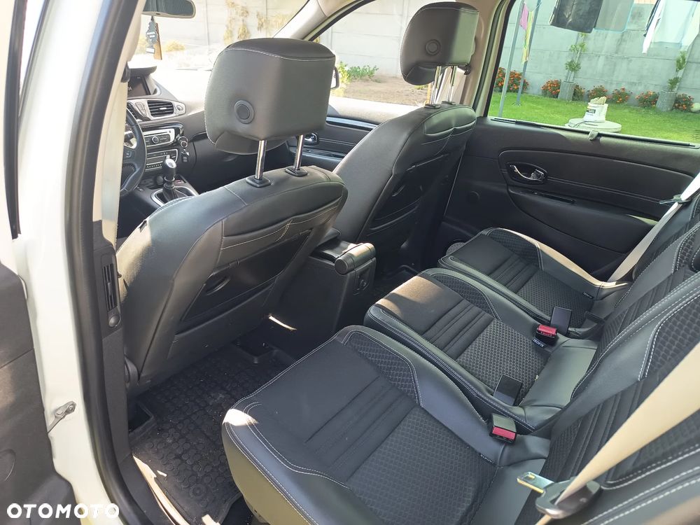 Renault Scenic 1.5 dCi Bose - 5
