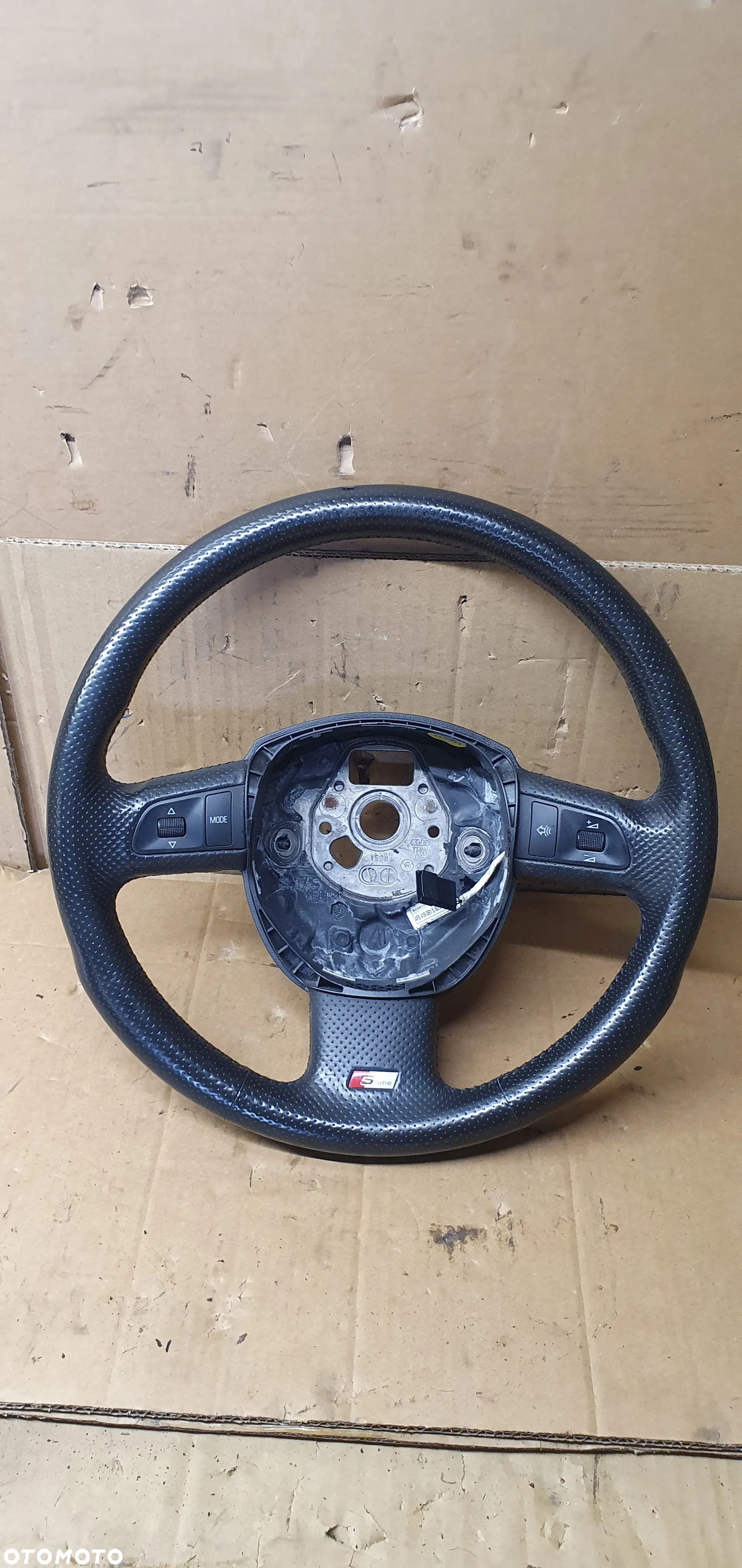 Kierownica multifunkcyjna multifunkcja skórzana skóra Audi A4 B7 8E1721647 - 1