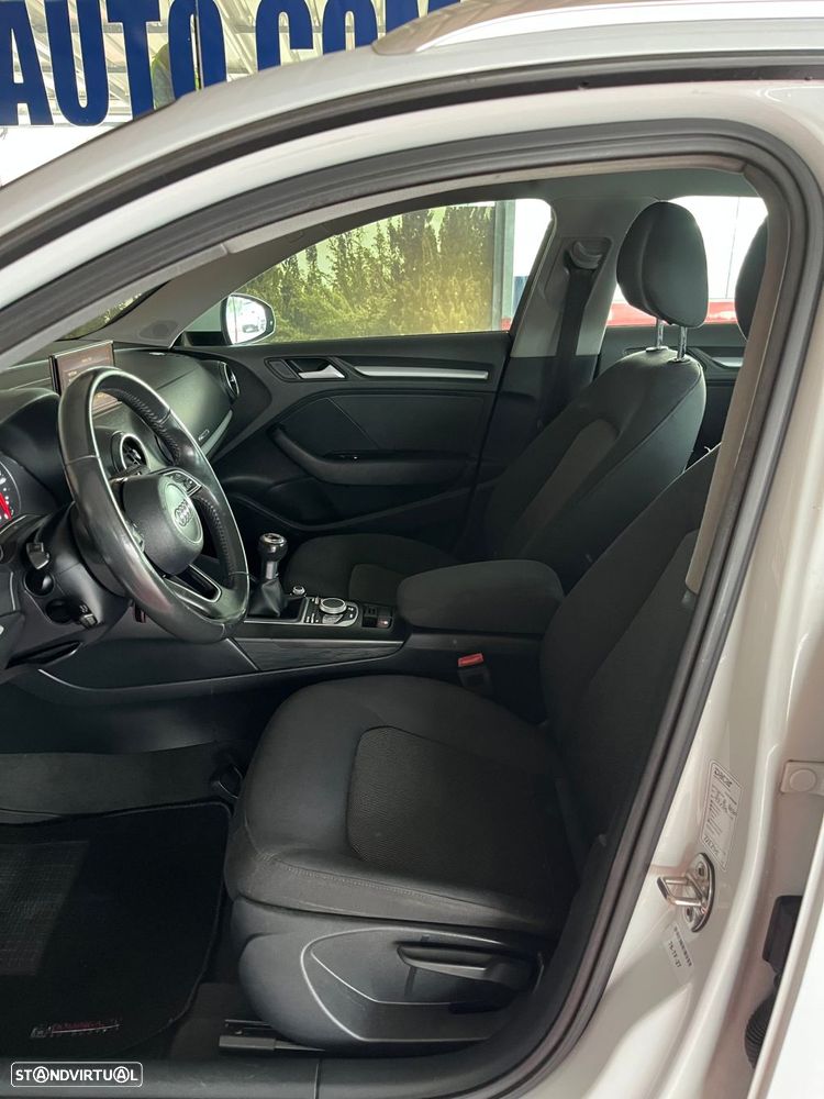 Audi A3 Sportback 1.6 TDI Sport - 23