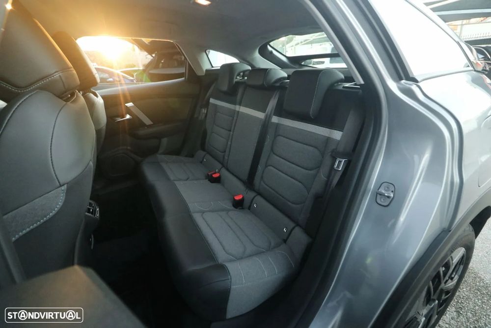 Citroën C4 1.2 PureTech Shine - 11