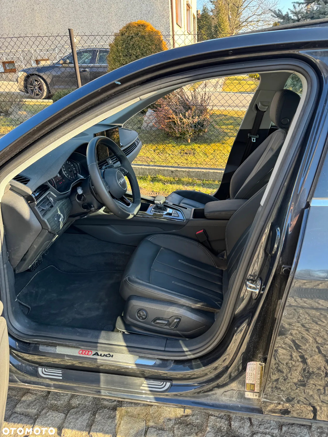 Audi A4 40 TFSI S tronic - 12