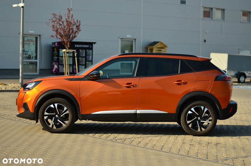 Peugeot 2008 PureTech 100 Allure S&S BVM6 - 6