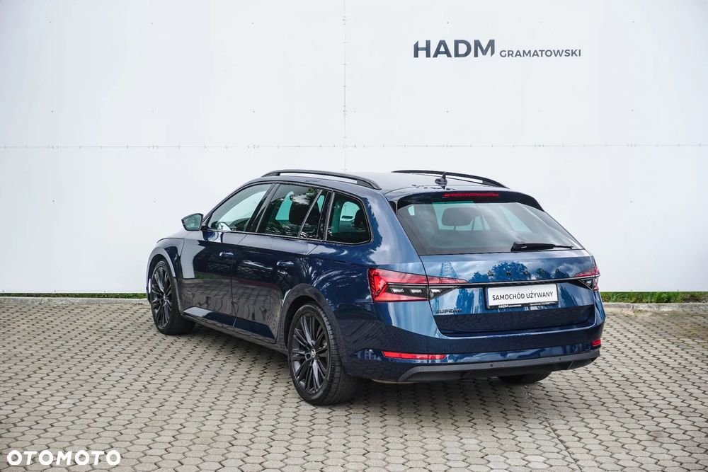 Skoda Superb 2.0 TDI SCR Style DSG - 5