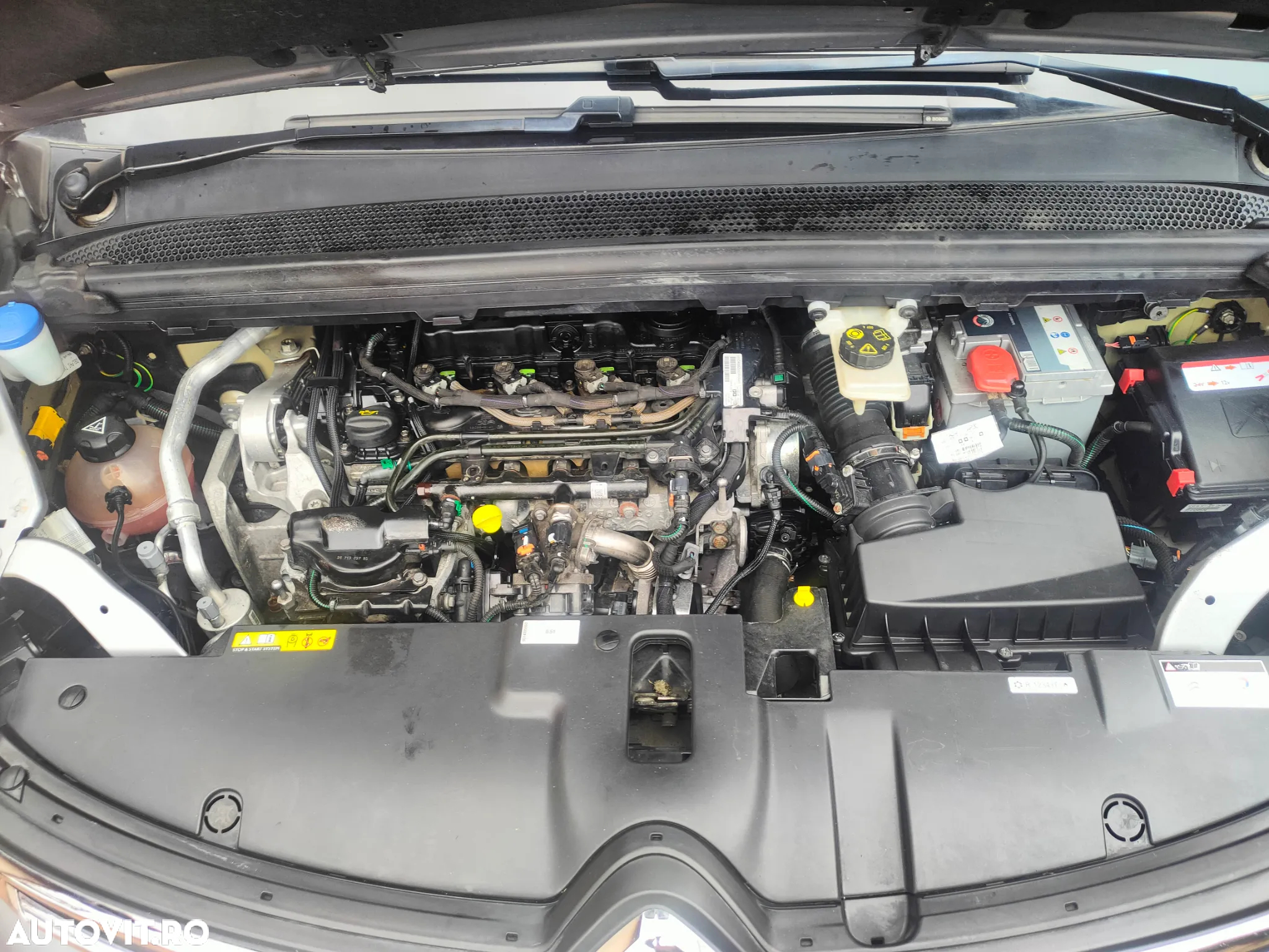 Citroën C4 Grand Picasso - 11