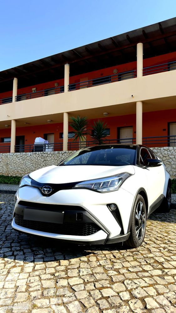 Toyota C-HR 2.0 Hybrid Square Collection - 1