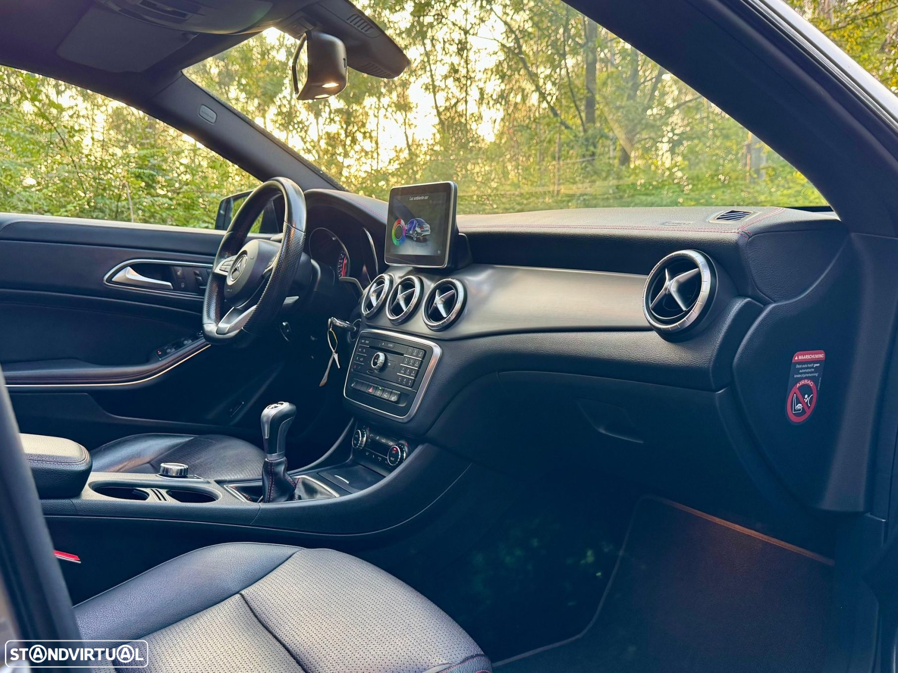 Mercedes-Benz CLA 180 d AMG Line - 22
