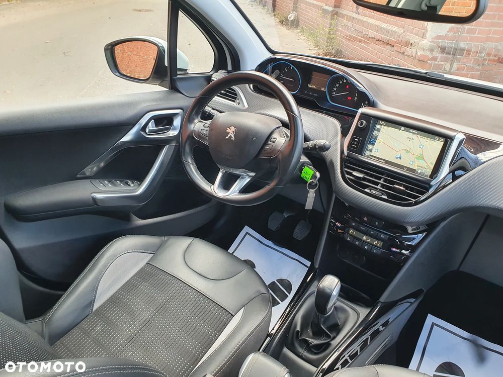 Peugeot 2008 PureTech 110 Stop&Start Allure - 9