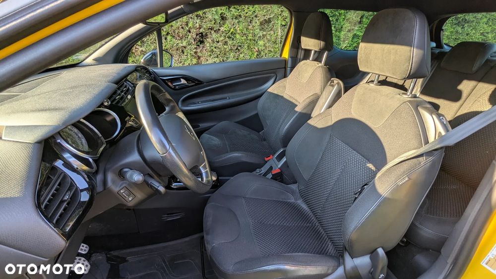 Citroën DS3 1.6 THP SportChic S&S - 6