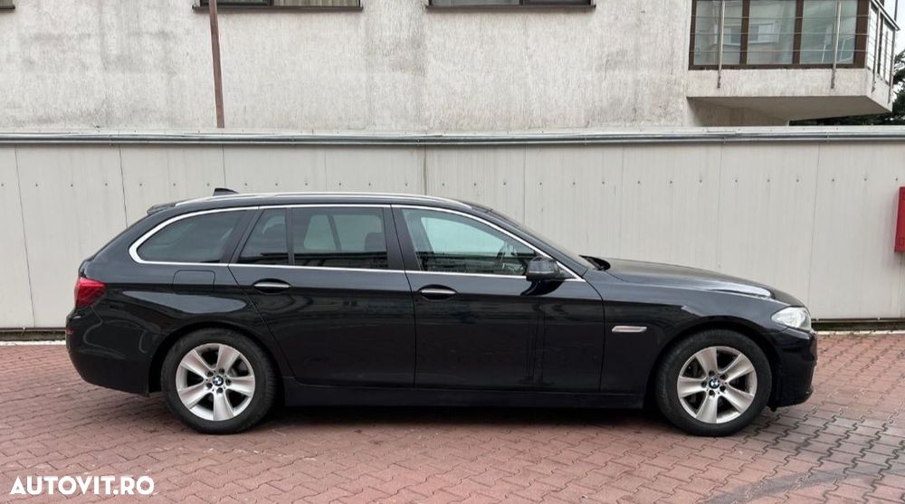 BMW Seria 5 525d xDrive - 6