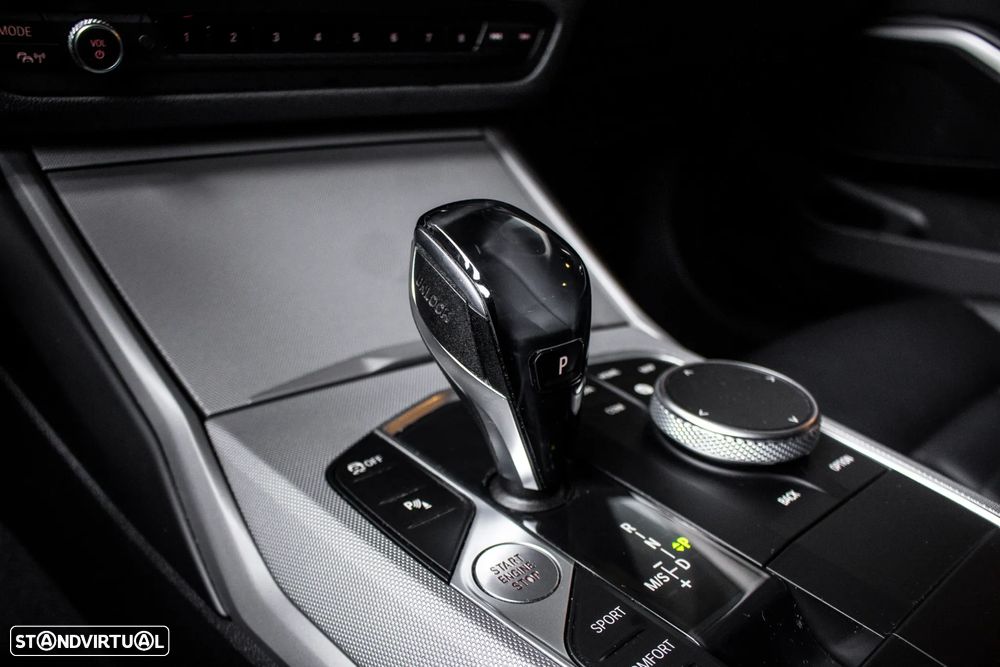 BMW 320 d Advantage Auto - 21