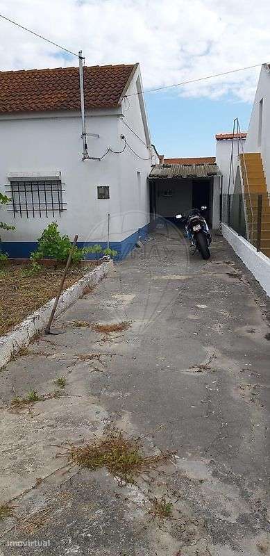 Moradia T2 para venda - Grande imagem: 2/14