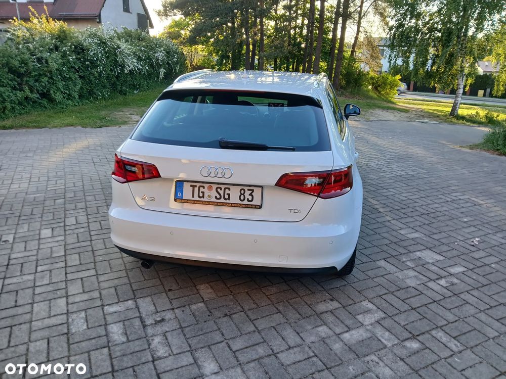 Audi A3 Sportback 1.6 TDI Attraction - 34