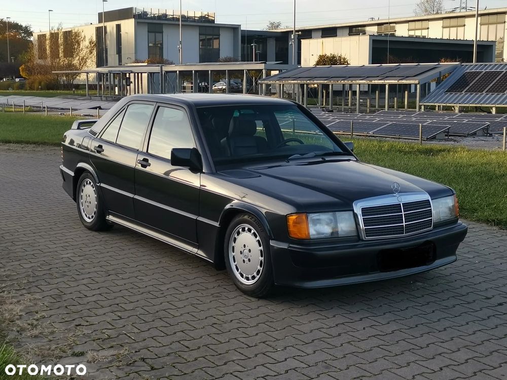 Mercedes-Benz W201 (190) - 9