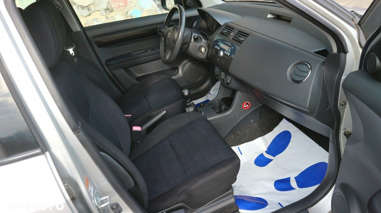 Suzuki Swift - 24