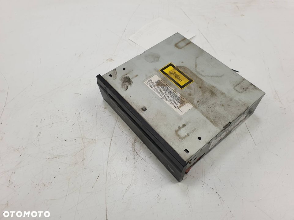 ZMIENIARKA CD MERCEDES W220 A2208206085 - 1