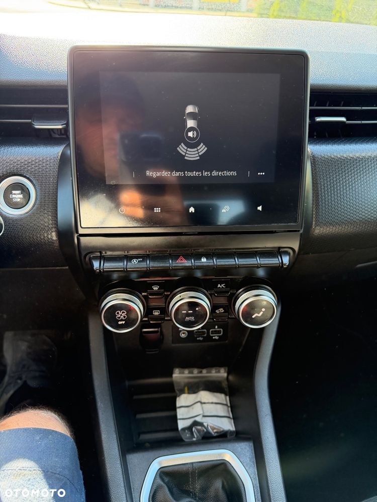 Renault Clio SCe 75 BUSINESS EDITION - 17