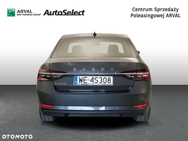 Skoda Superb 2.0 TDI SCR Ambition DSG - 6
