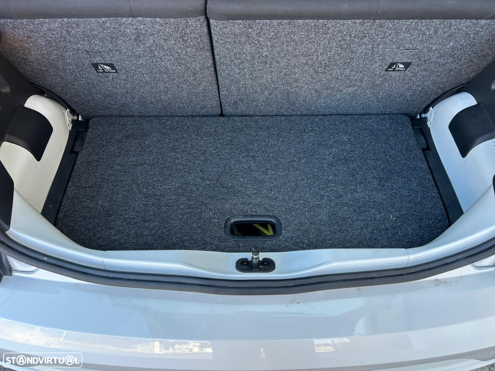 VW e-Up! Confort - 13