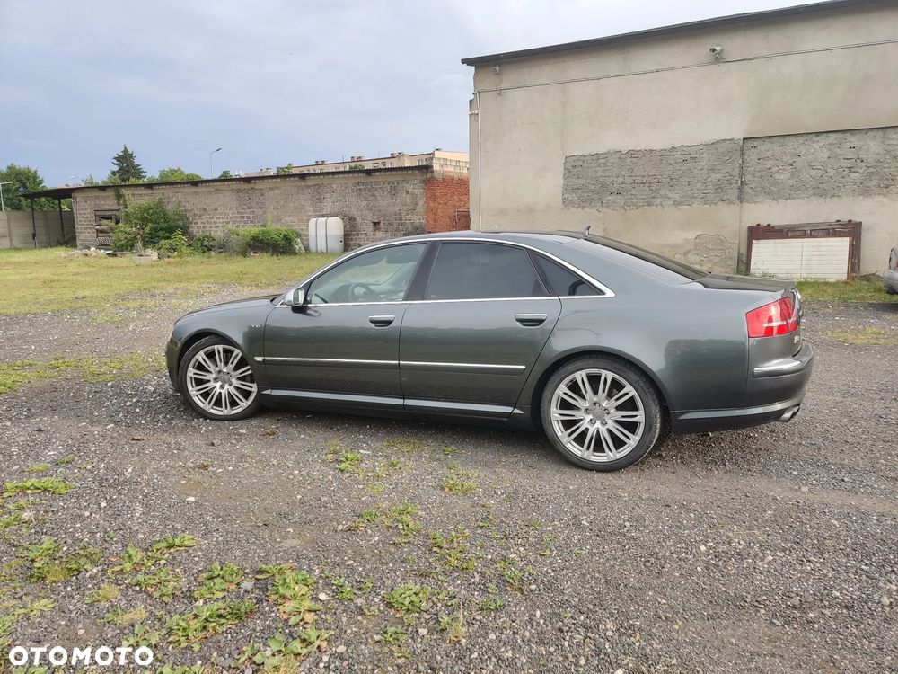 Audi S8 5.2 FSI Quattro - 4