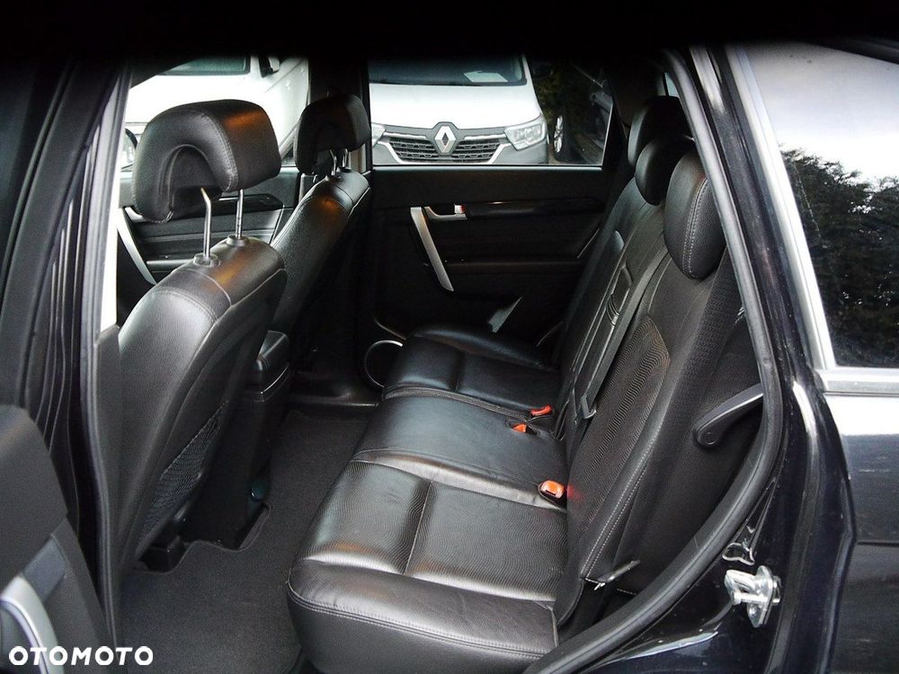 Chevrolet Captiva - 32