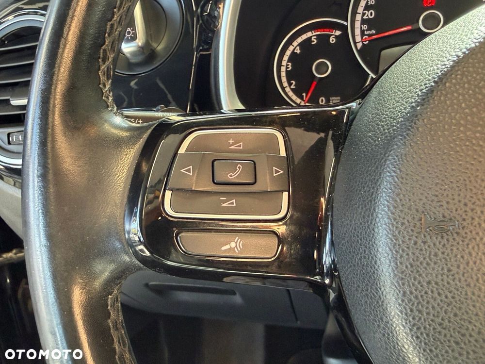Volkswagen Beetle - 24