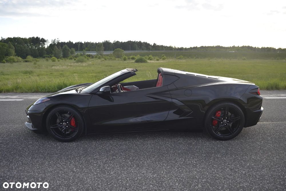 Chevrolet Corvette - 16