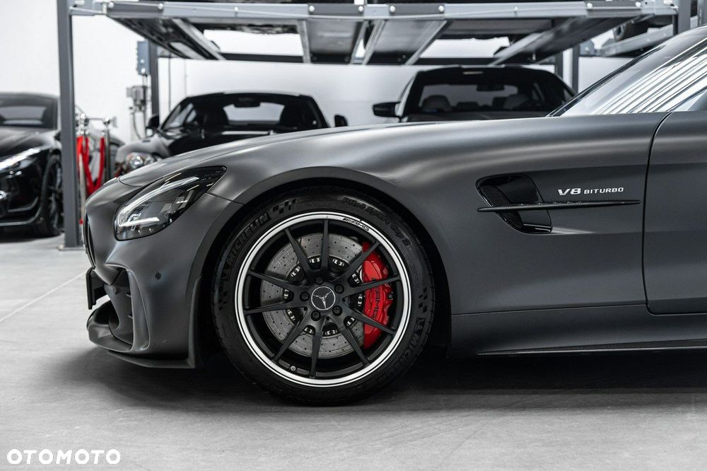 Mercedes-Benz AMG GT - 15