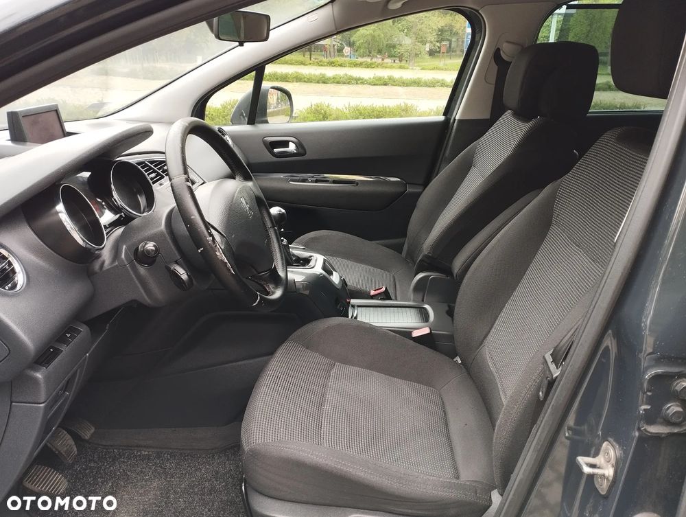 Peugeot 5008 HDI FAP 150 Allure - 19