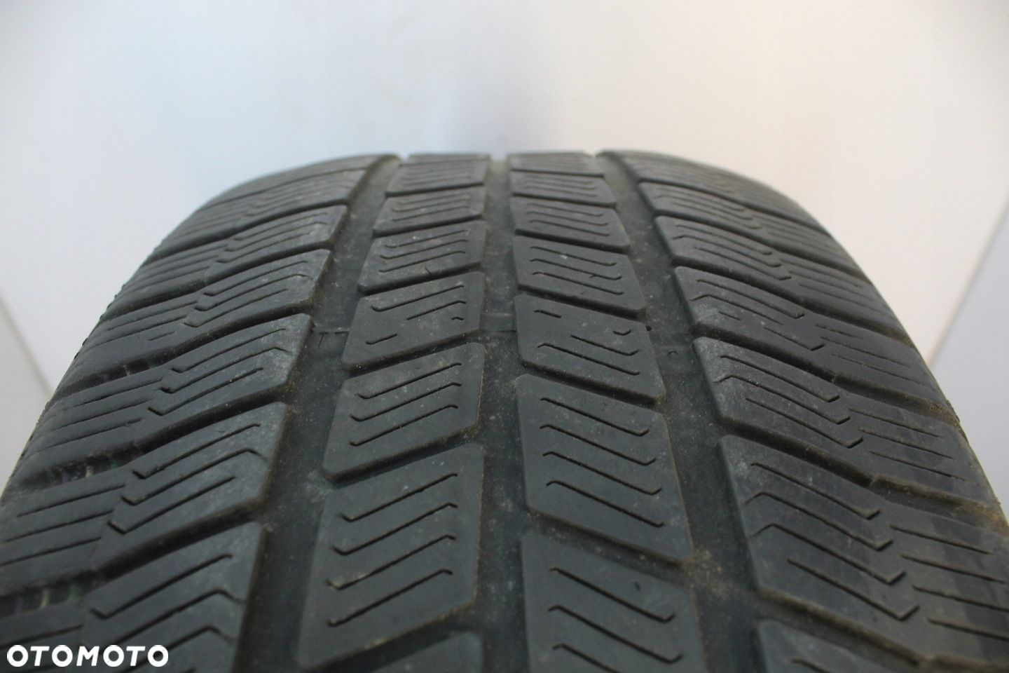 2x 235/55R17 opony zimowe Barum Polaris 3 65705 - 3