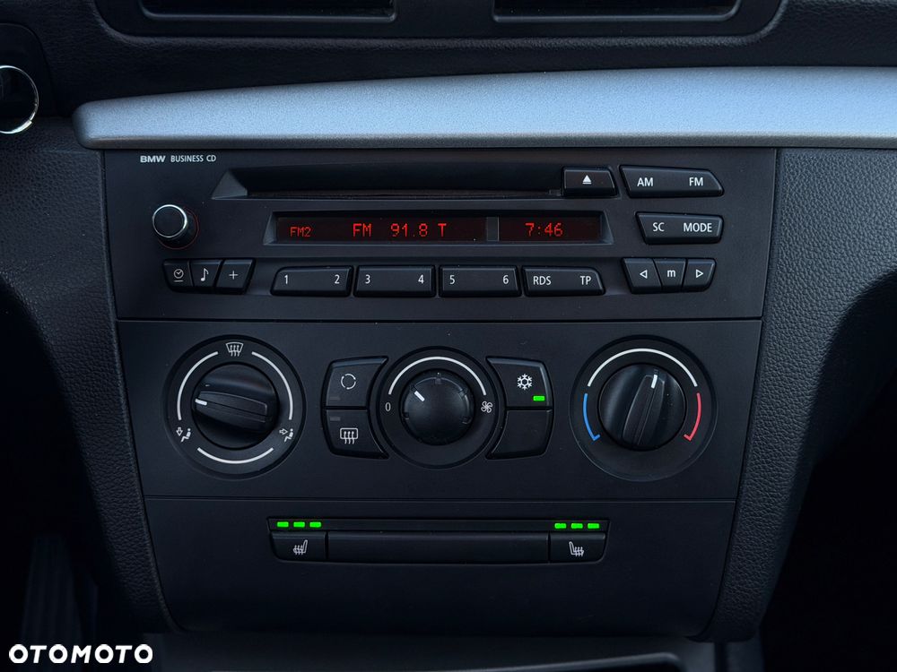 BMW Seria 1 116i - 20