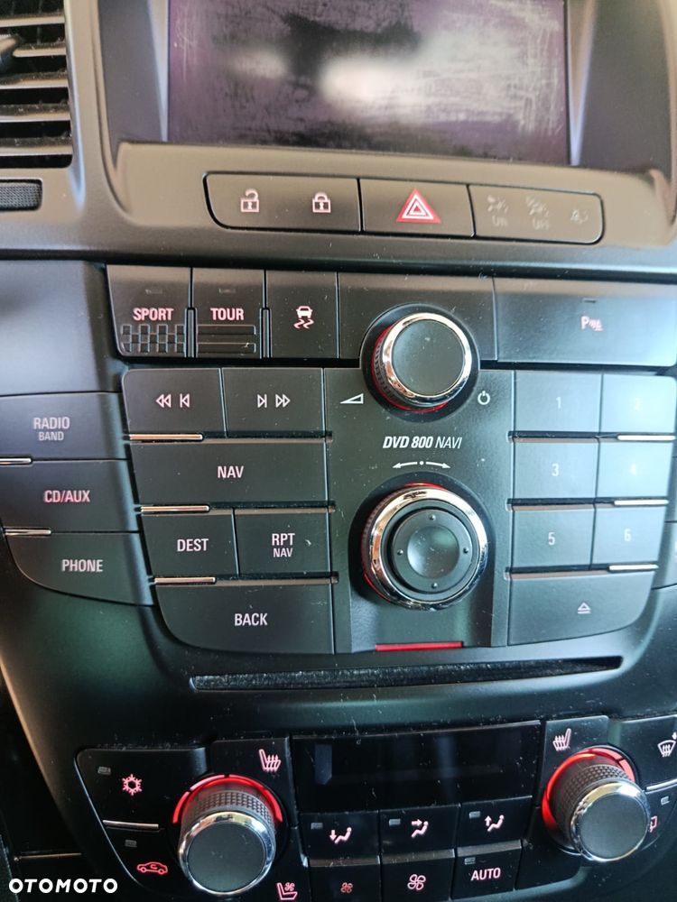 Opel Insignia - 11