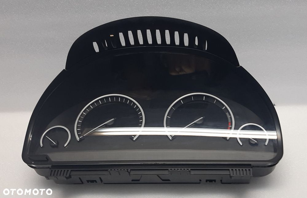 Licznik zegar BMW F01 F02 F07 F10 F11 3l.d 0263685162 - 1