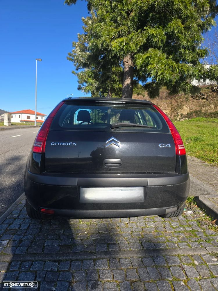 Citroën C4 1.6 HDi 110 VTS - 4