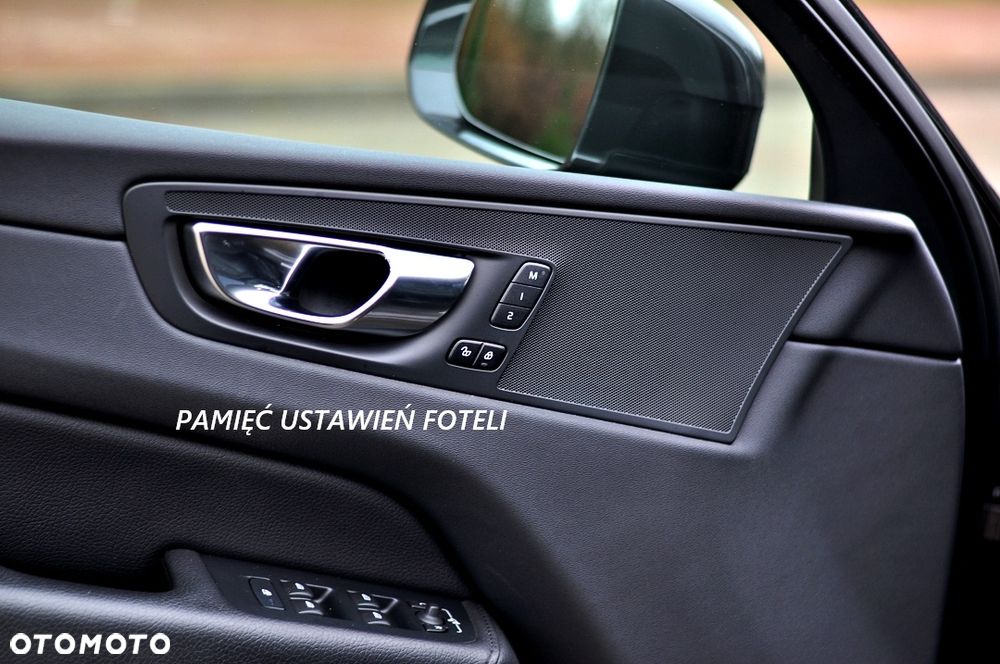 Volvo XC 60 B4 D AWD Geartronic Inscription - 15