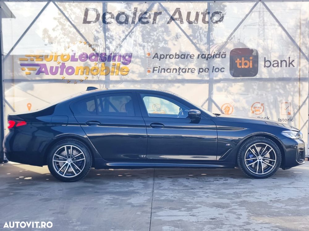 BMW Seria 5 530i xDrive AT MHEV - 10