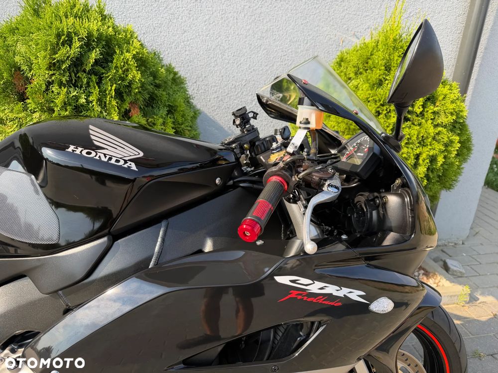 Honda CBR - 14